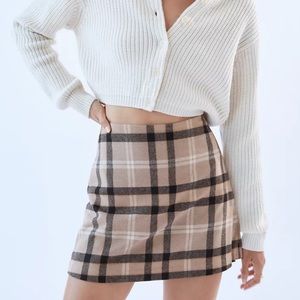 Aritzia Wilfred classic mini skirt - plaid 🤍🤎 NWOT